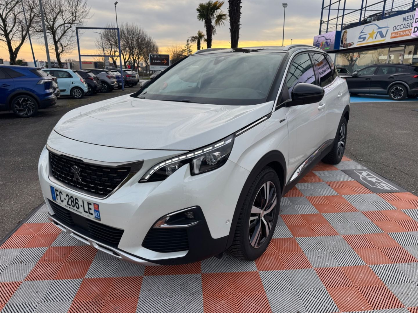 PEUGEOT 3008 en vente à Montauban chez votre mandataire automobile