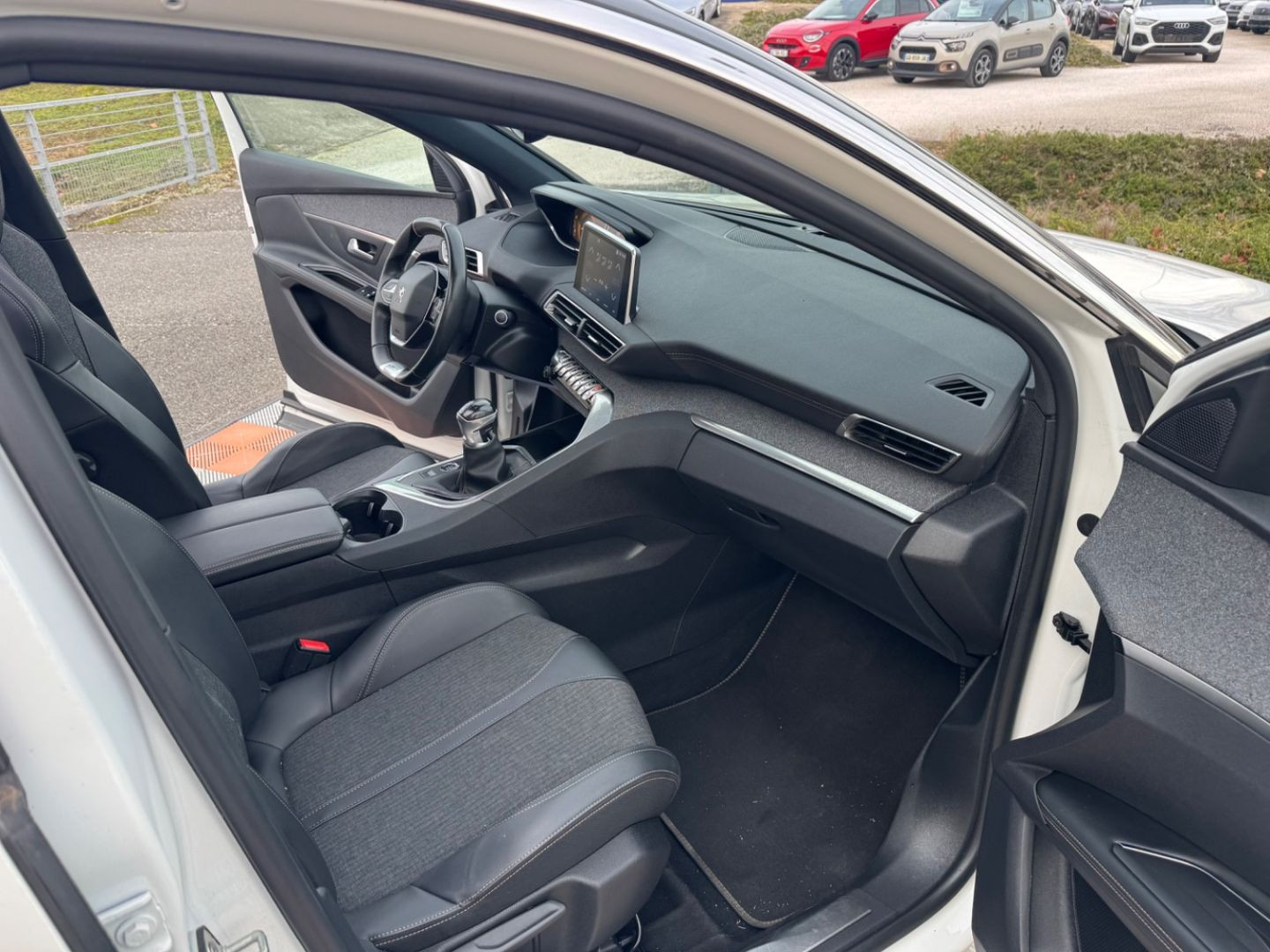 PEUGEOT 3008 en vente à Montauban chez votre mandataire automobile