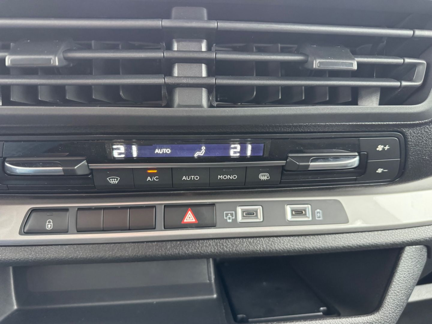 CITROEN JUMPY DOUBLE CABINE en vente à Montauban chez votre mandataire automobile