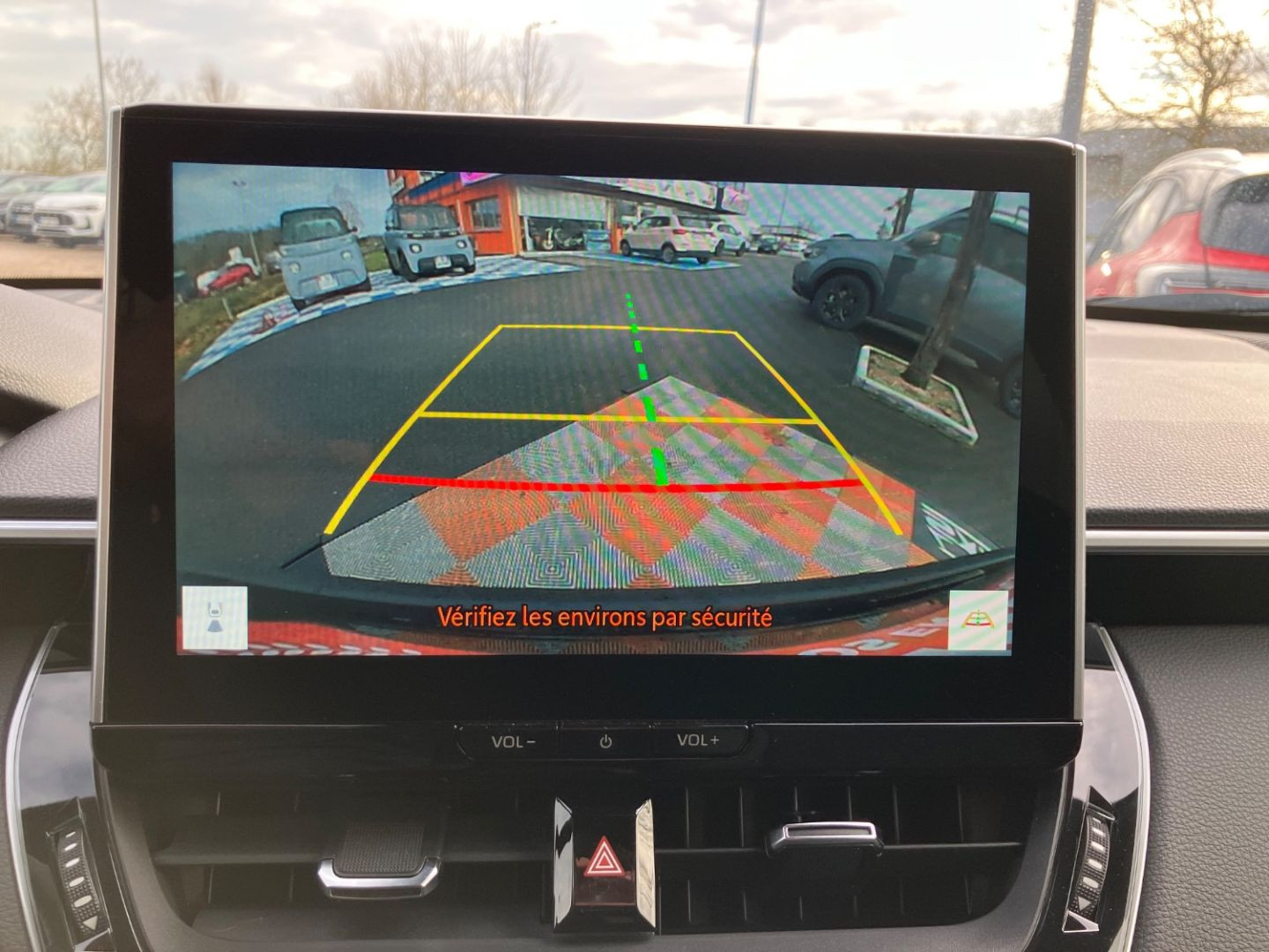 TOYOTA COROLLA CROSS en vente à Montauban chez votre mandataire automobile