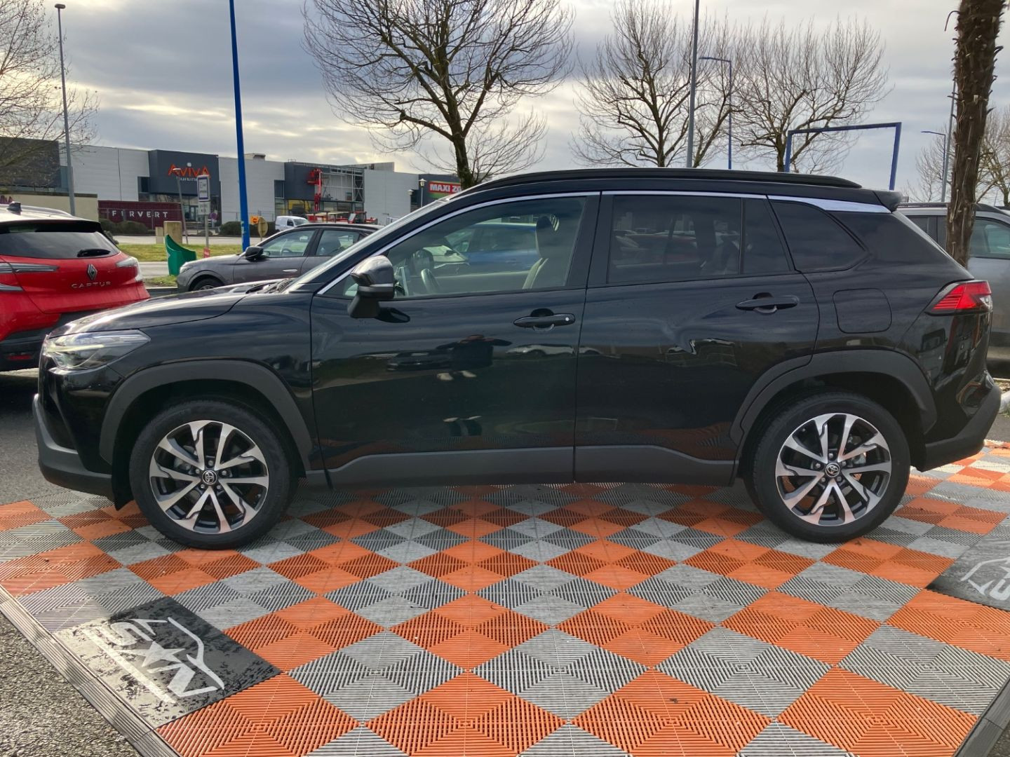 TOYOTA COROLLA CROSS en vente à Montauban chez votre mandataire automobile