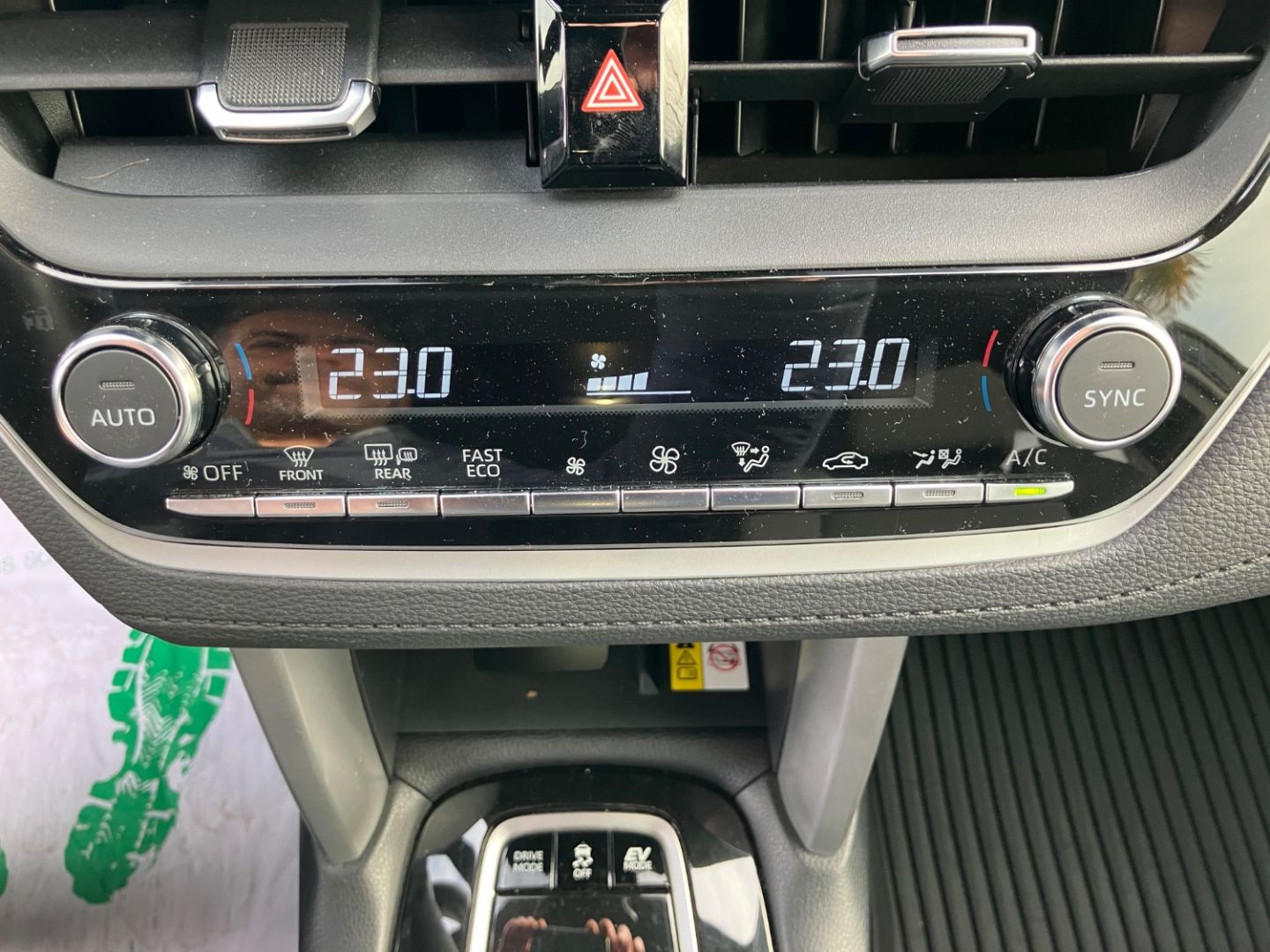 TOYOTA COROLLA CROSS en vente à Montauban chez votre mandataire automobile