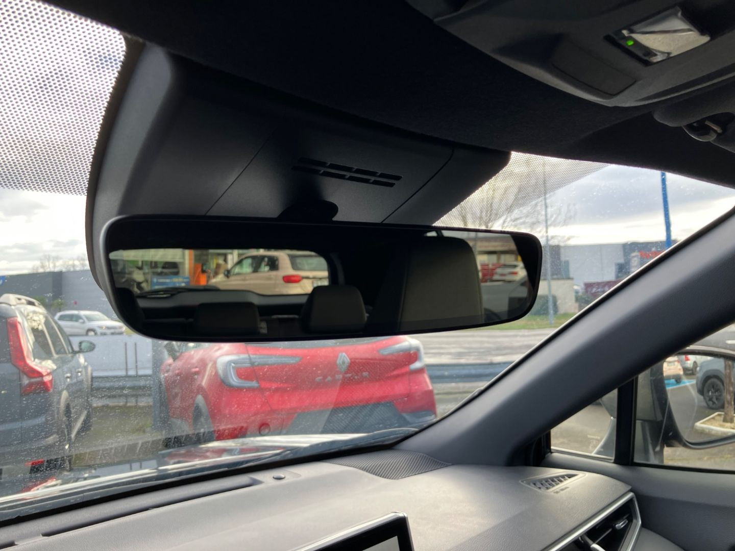 TOYOTA COROLLA CROSS en vente à Montauban chez votre mandataire automobile