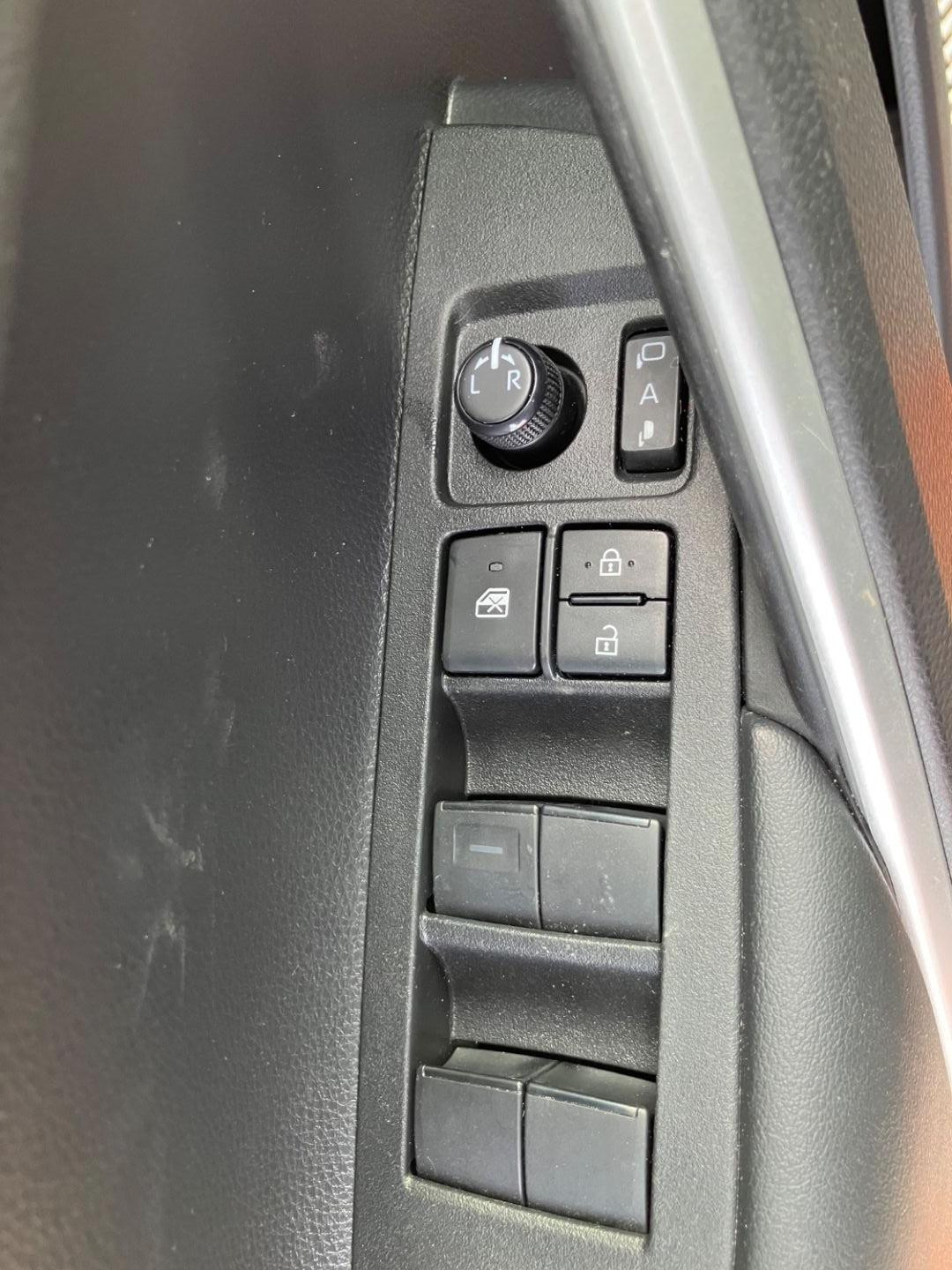 TOYOTA COROLLA CROSS en vente à Montauban chez votre mandataire automobile