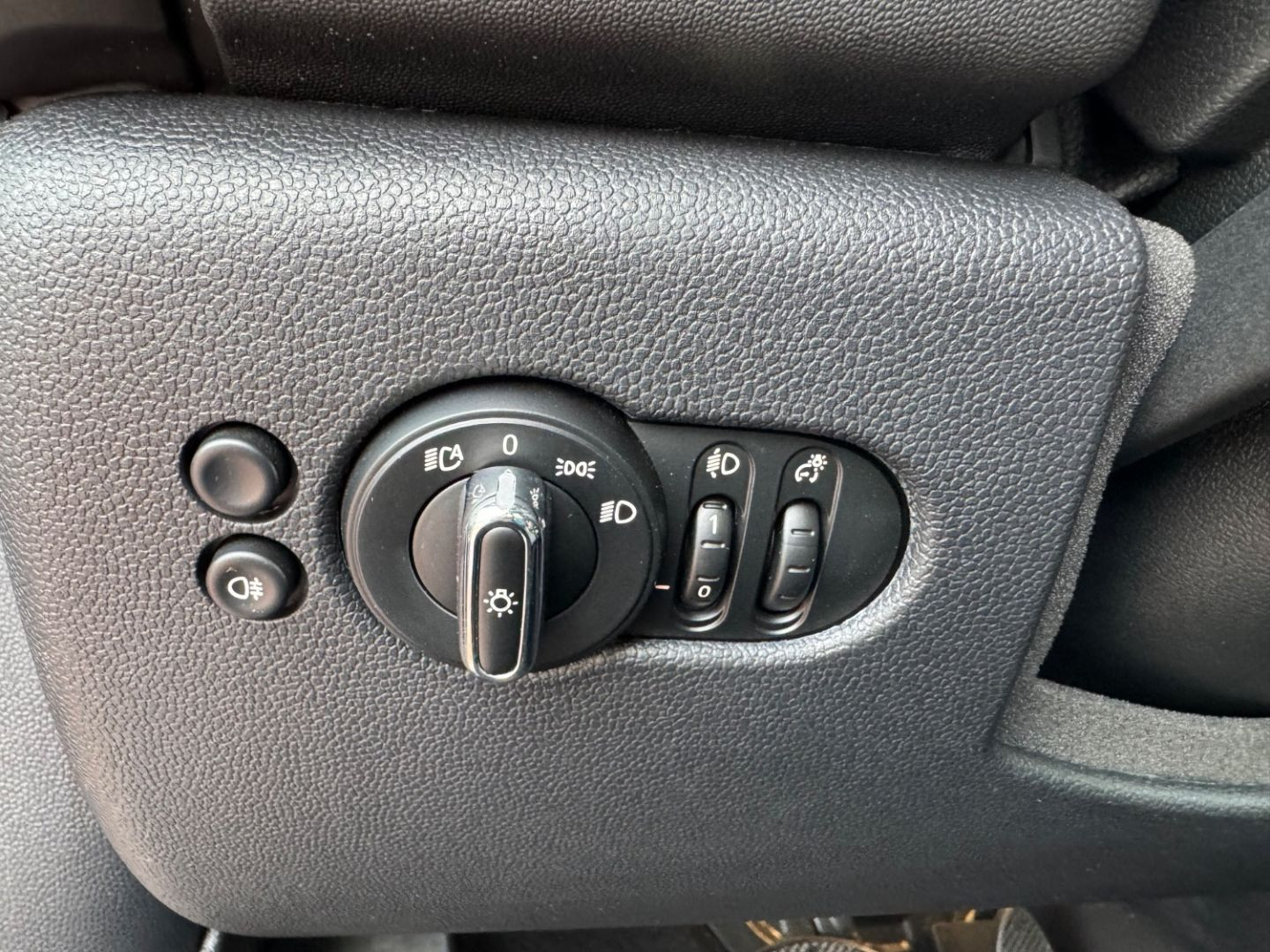 MINI MINI 5P en vente à Montauban chez votre mandataire automobile