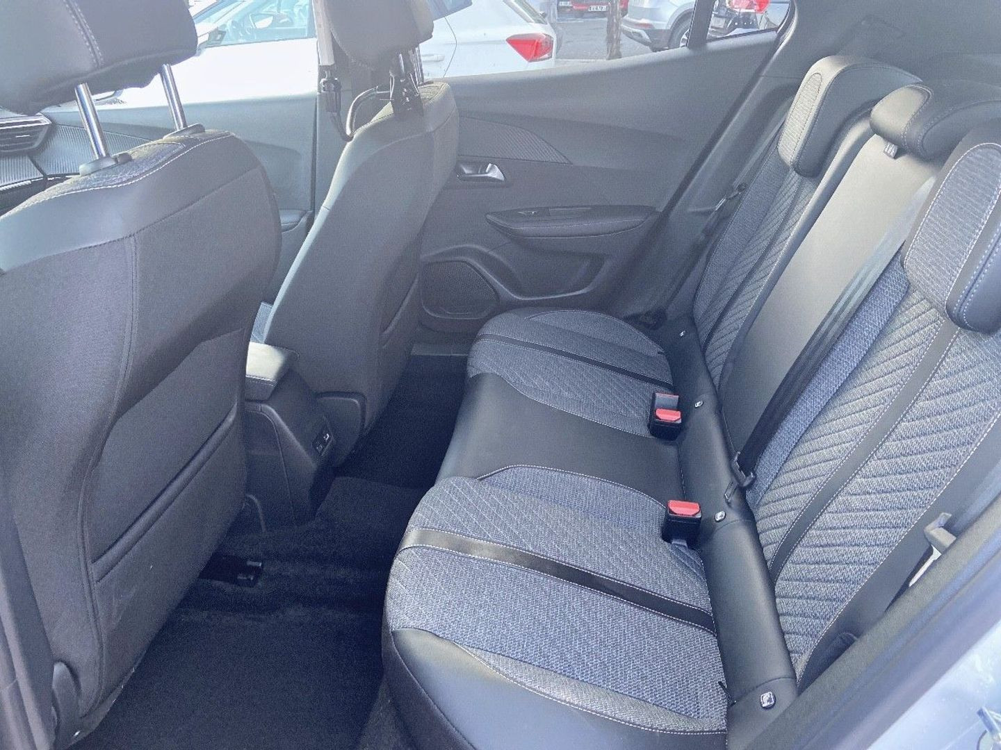 PEUGEOT NEW 2008 en vente à Montauban chez votre mandataire automobile