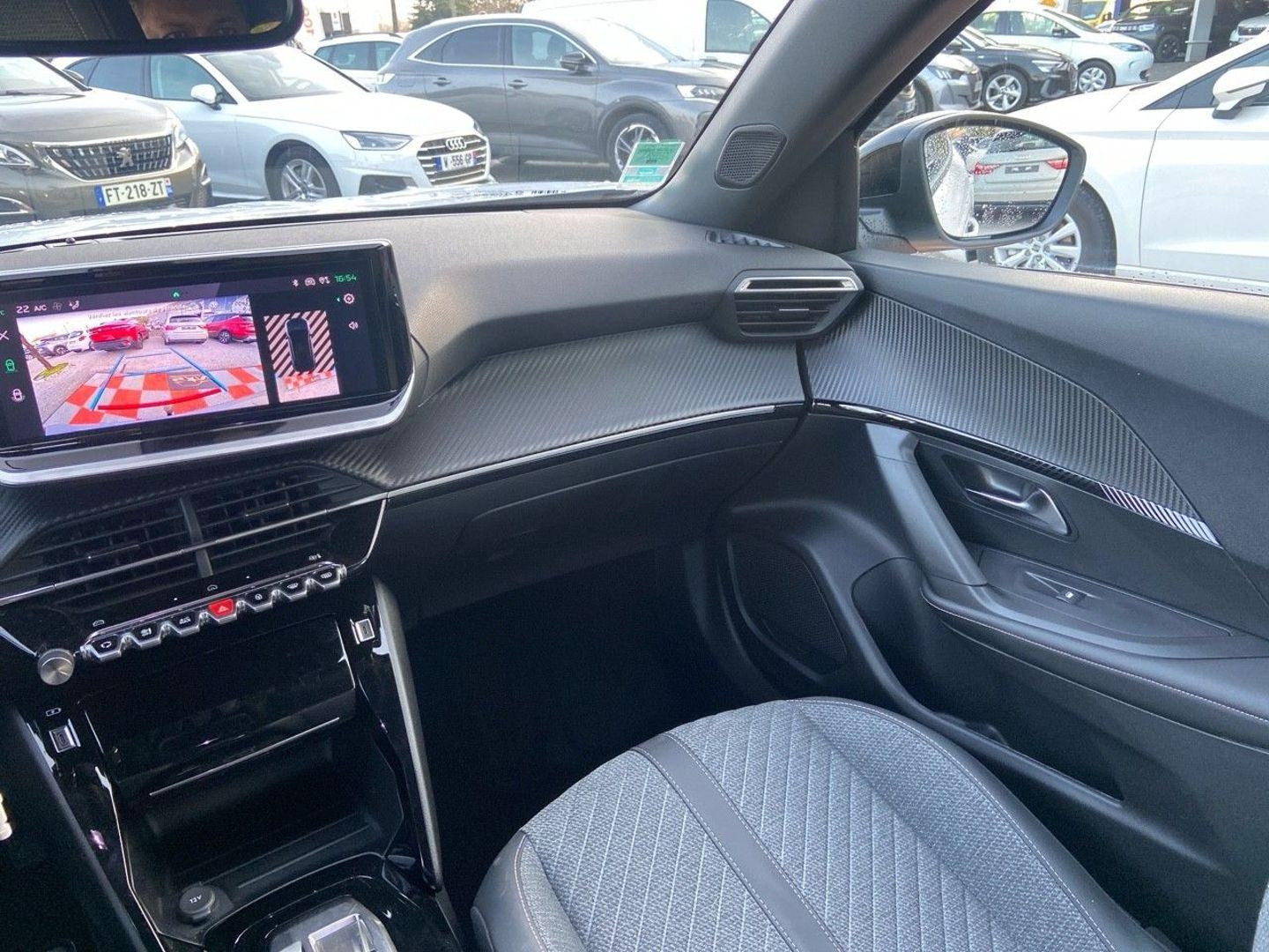 PEUGEOT NEW 2008 en vente à Montauban chez votre mandataire automobile