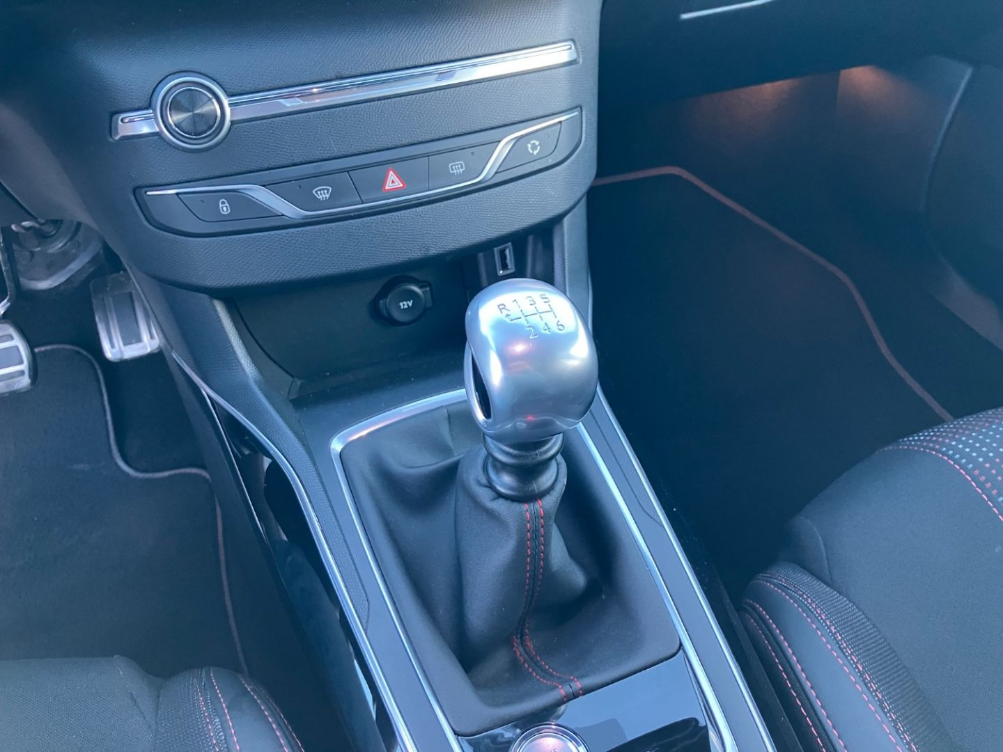 PEUGEOT 308 en vente à Montauban chez votre mandataire automobile