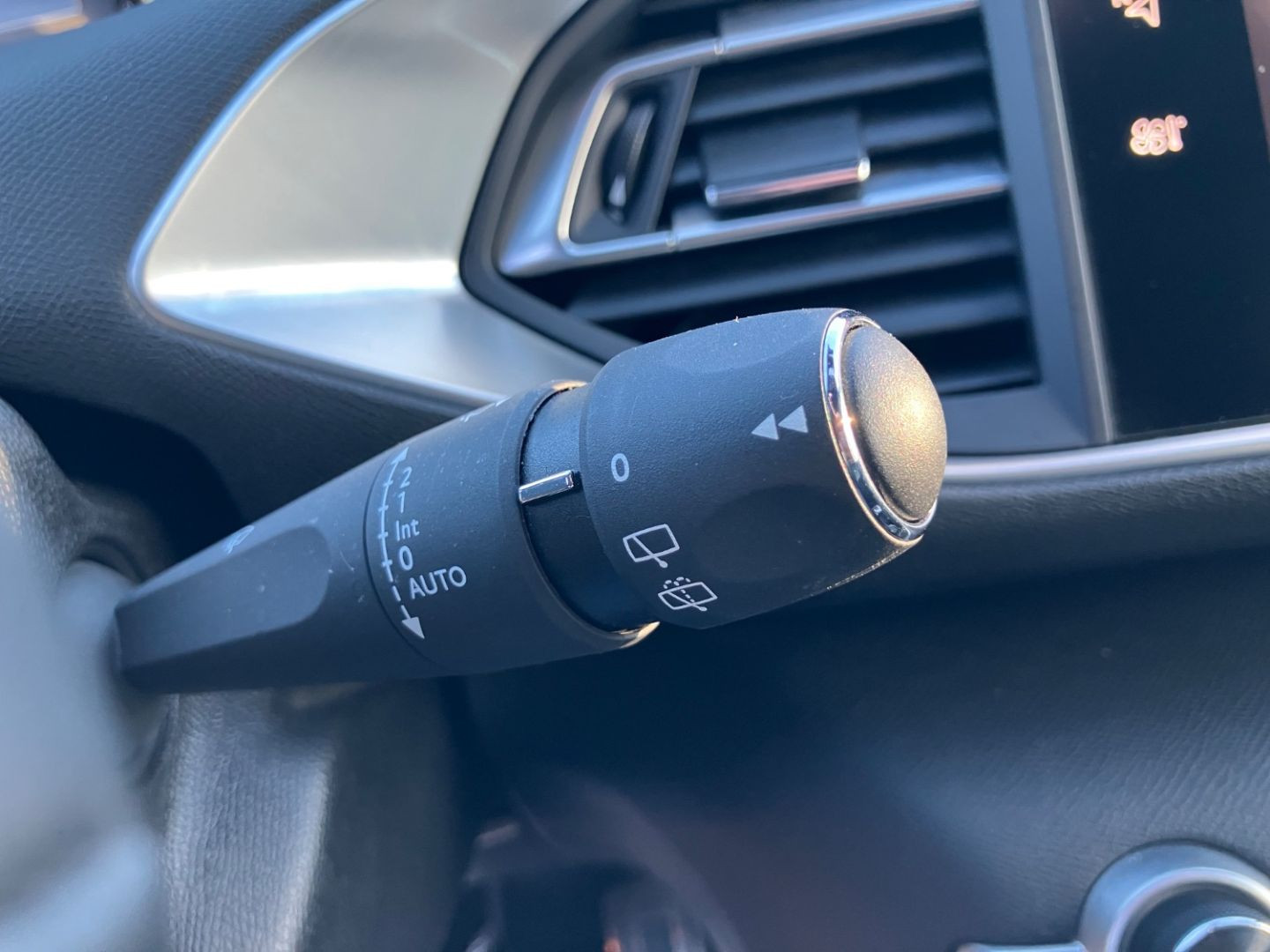 PEUGEOT 308 en vente à Montauban chez votre mandataire automobile