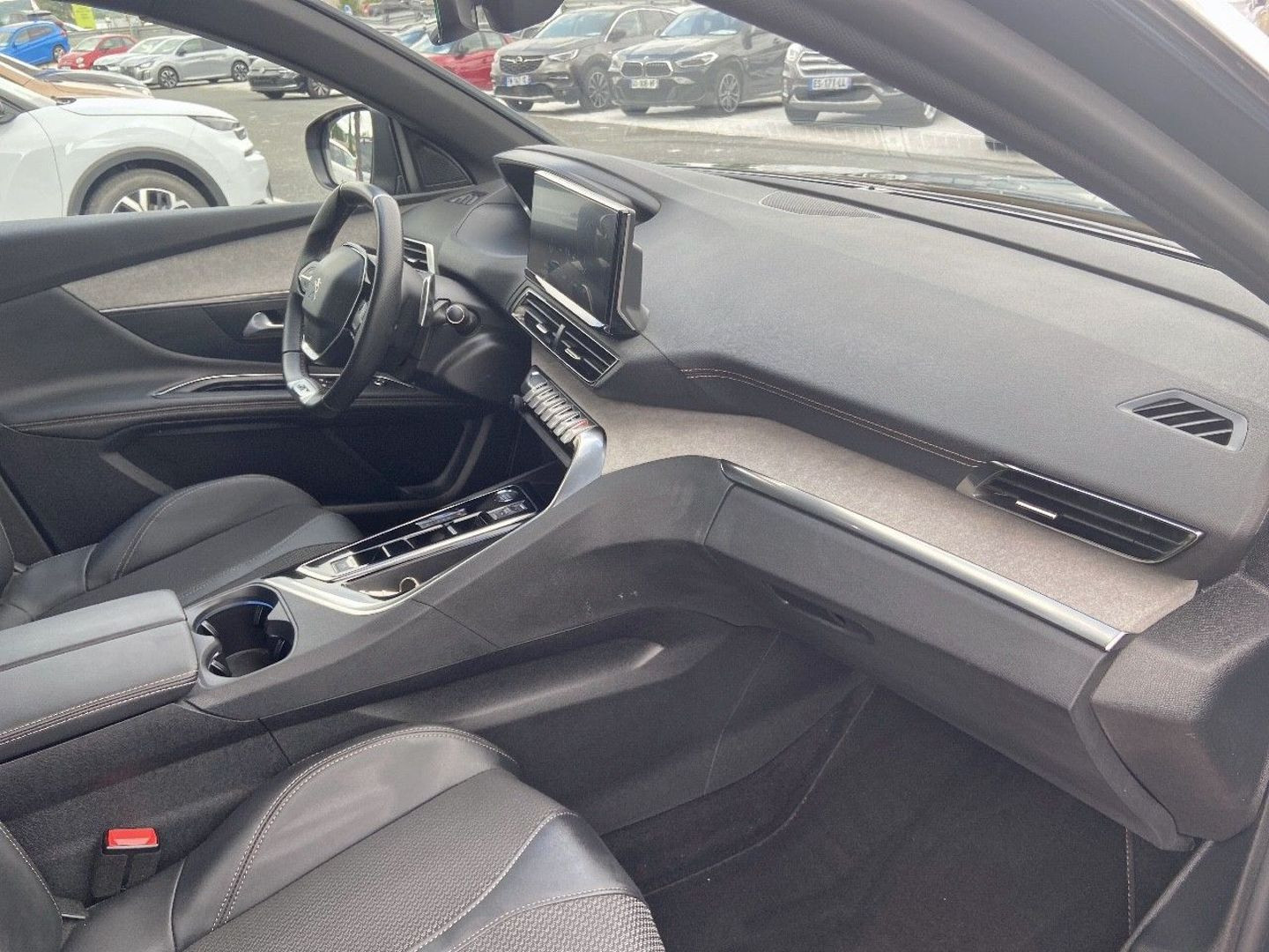 PEUGEOT 3008 en vente à Montauban chez votre mandataire automobile