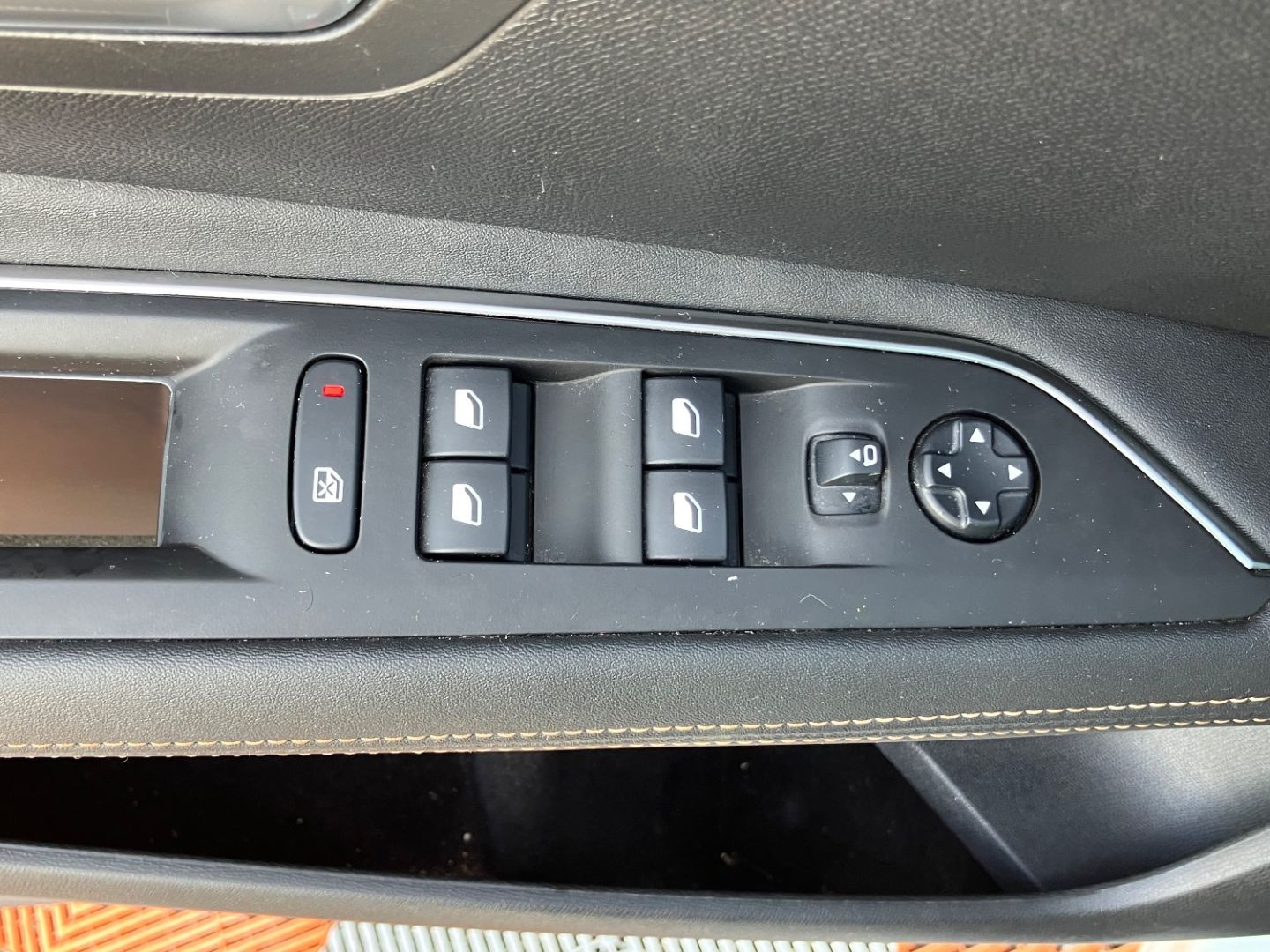 PEUGEOT 3008 en vente à Montauban chez votre mandataire automobile