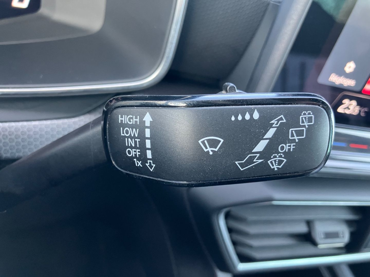 SEAT Leon en vente à Montauban chez votre mandataire automobile