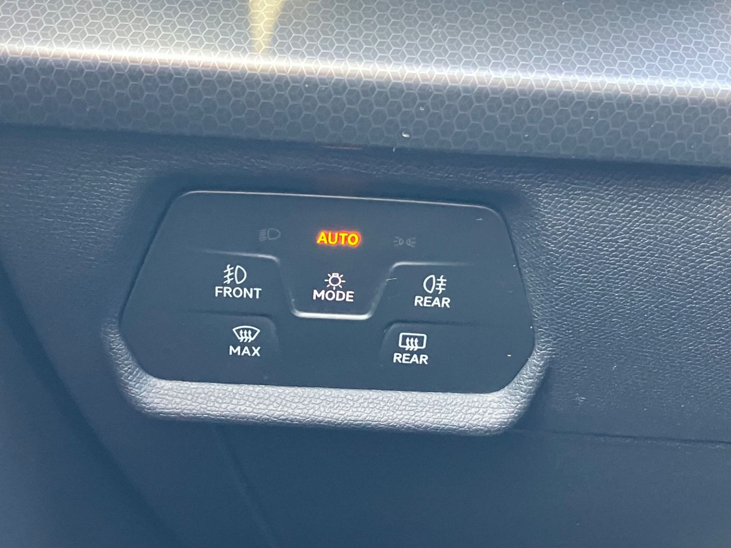 SEAT Leon en vente à Montauban chez votre mandataire automobile