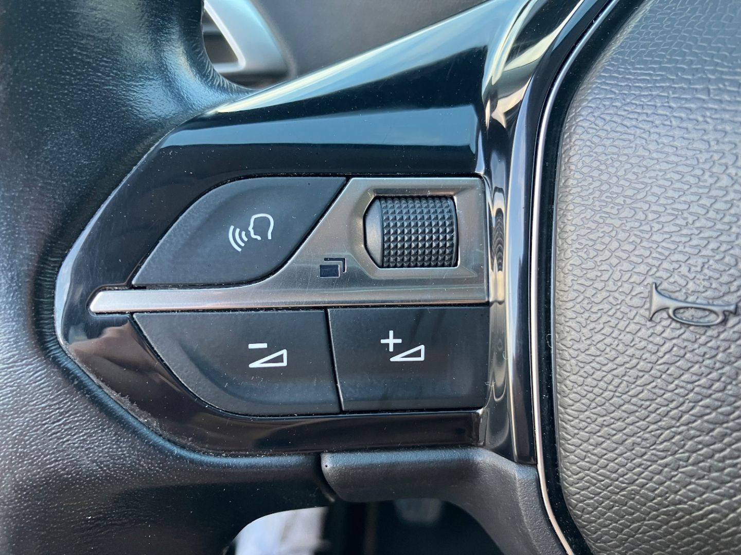 PEUGEOT 5008 en vente à Montauban chez votre mandataire automobile