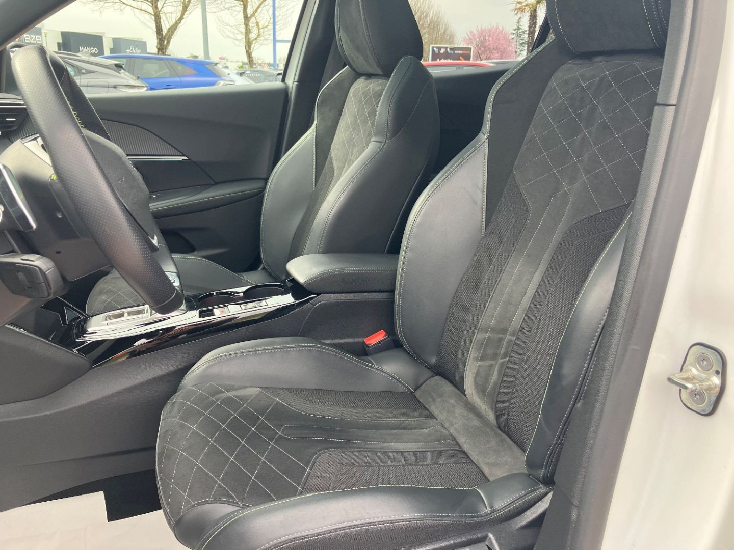 PEUGEOT 2008 en vente à Montauban chez votre mandataire automobile