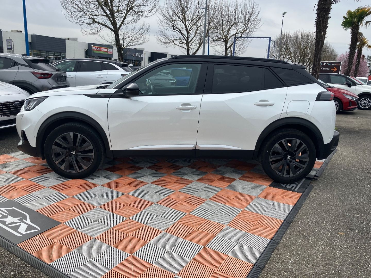 PEUGEOT 2008 en vente à Montauban chez votre mandataire automobile