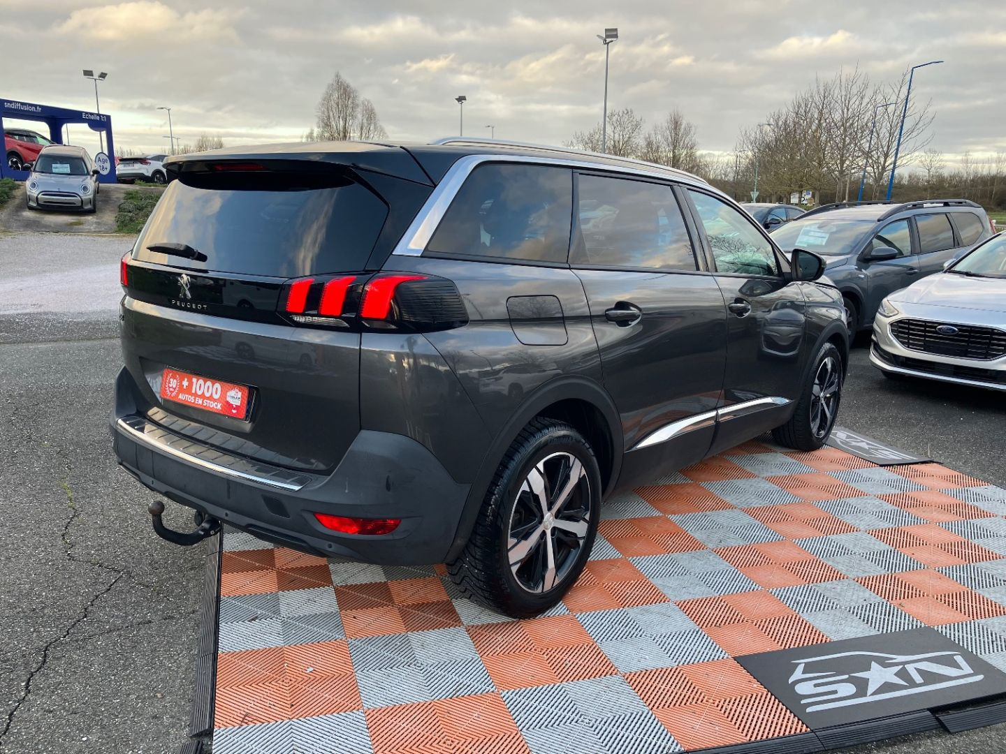 PEUGEOT 5008 en vente à Montauban chez votre mandataire automobile
