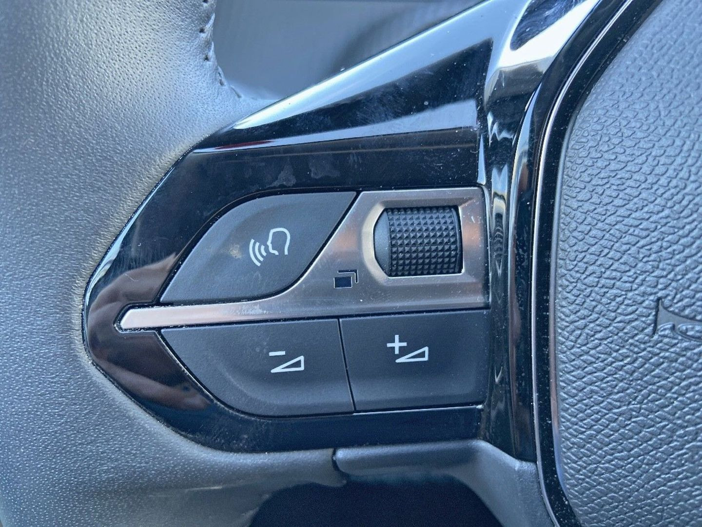 PEUGEOT 208 en vente à Montauban chez votre mandataire automobile