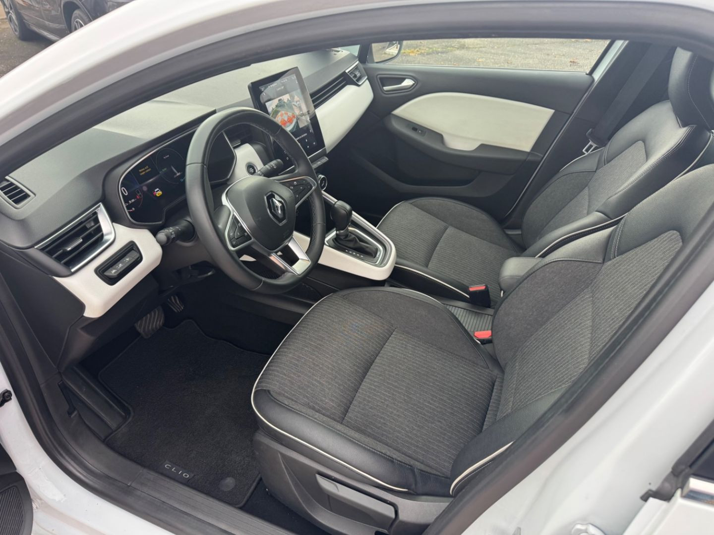 RENAULT Clio en vente à Montauban chez votre mandataire automobile