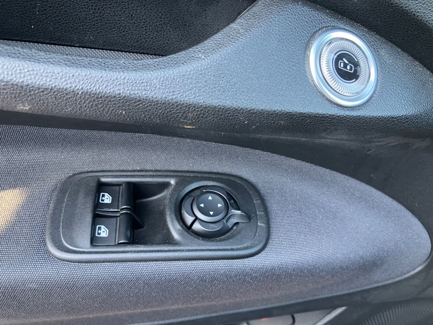 FIAT 500 CABRIOLET en vente à Montauban chez votre mandataire automobile