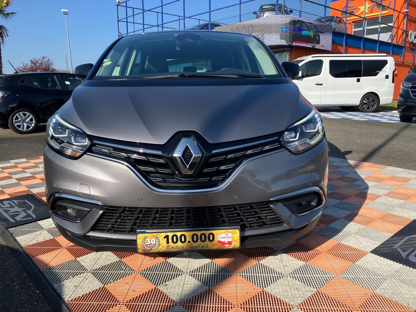 RENAULT Scenic en vente à Montauban chez votre mandataire automobile