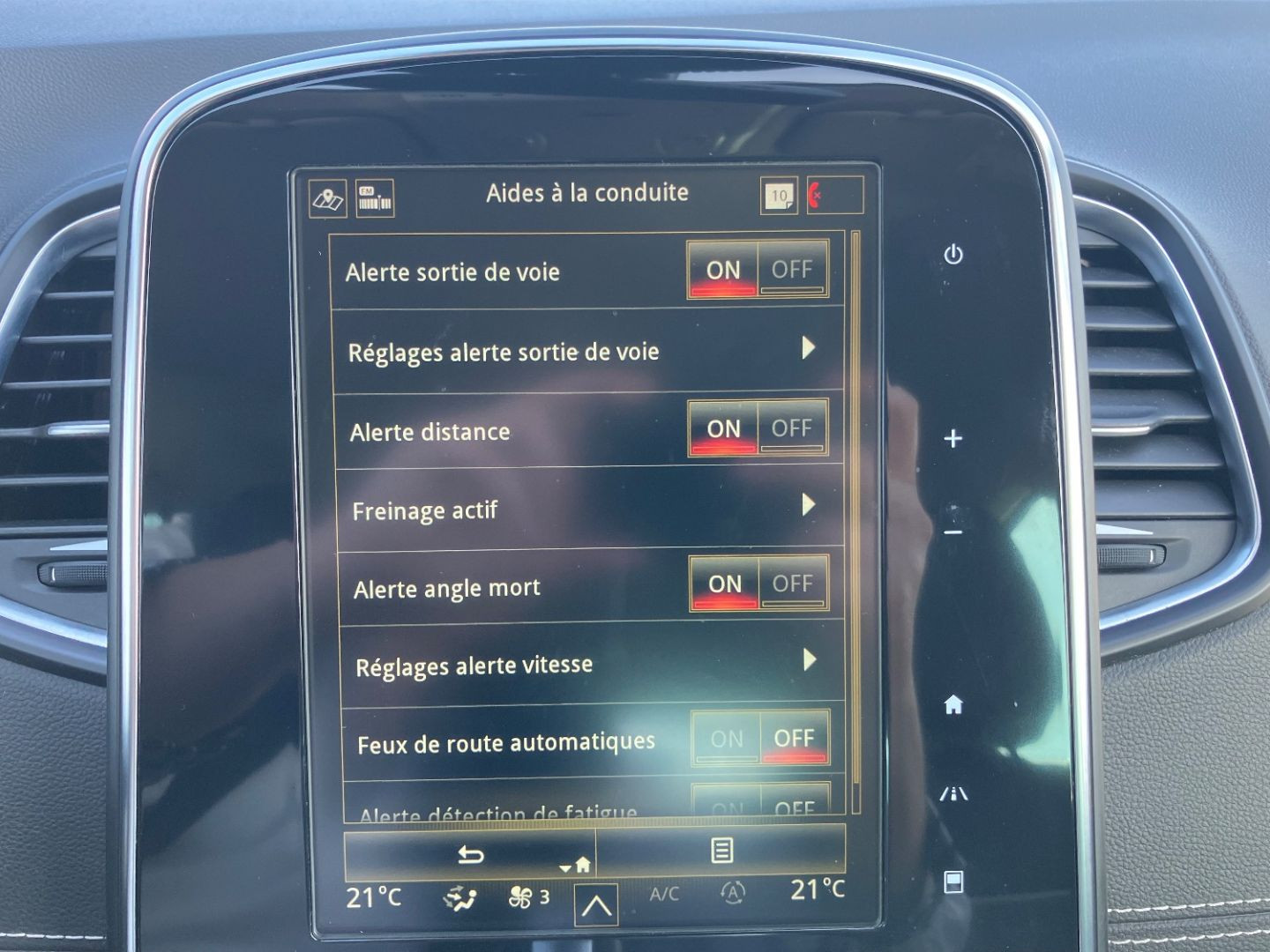 RENAULT Scenic en vente à Montauban chez votre mandataire automobile