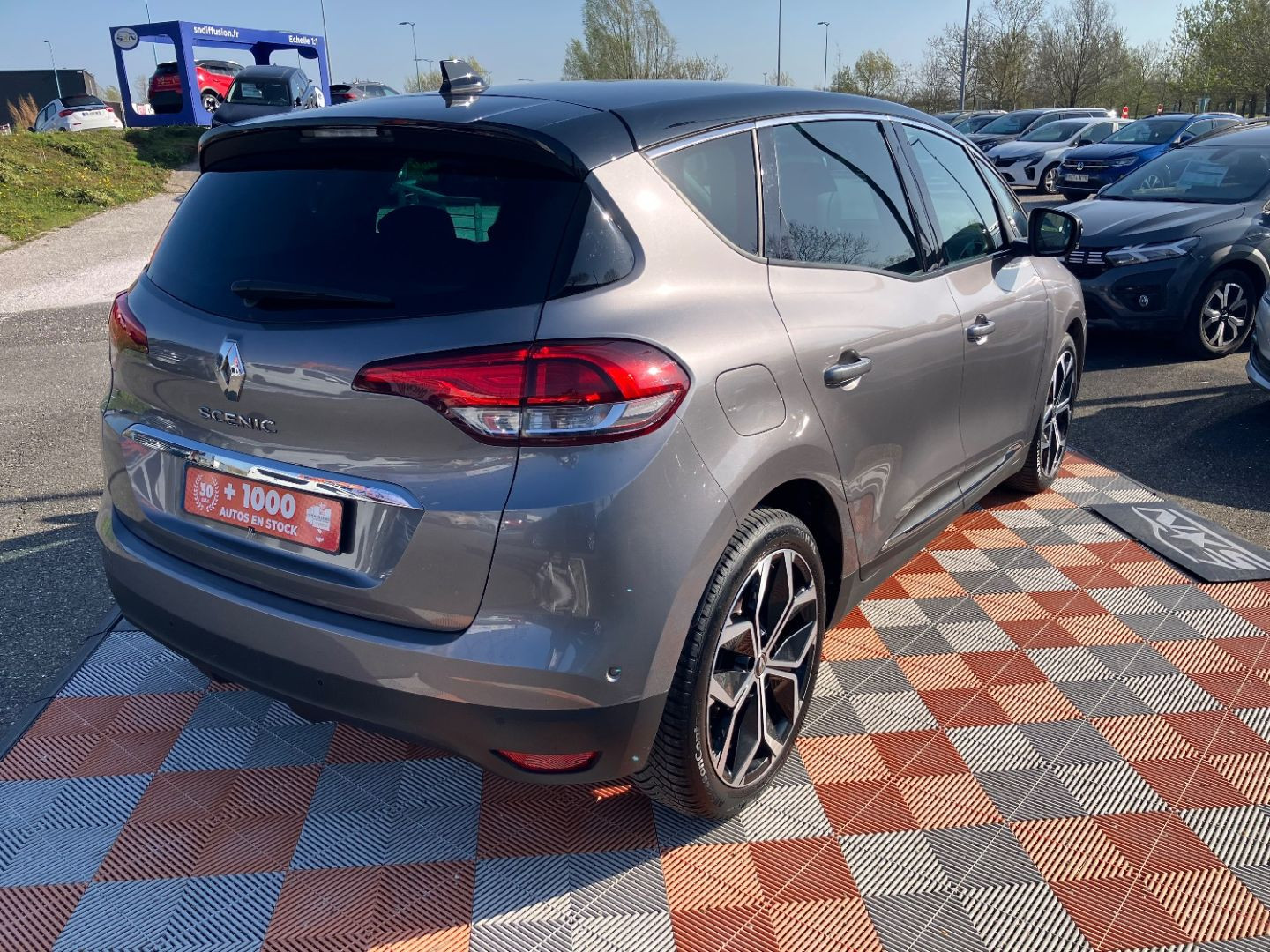 RENAULT Scenic en vente à Montauban chez votre mandataire automobile