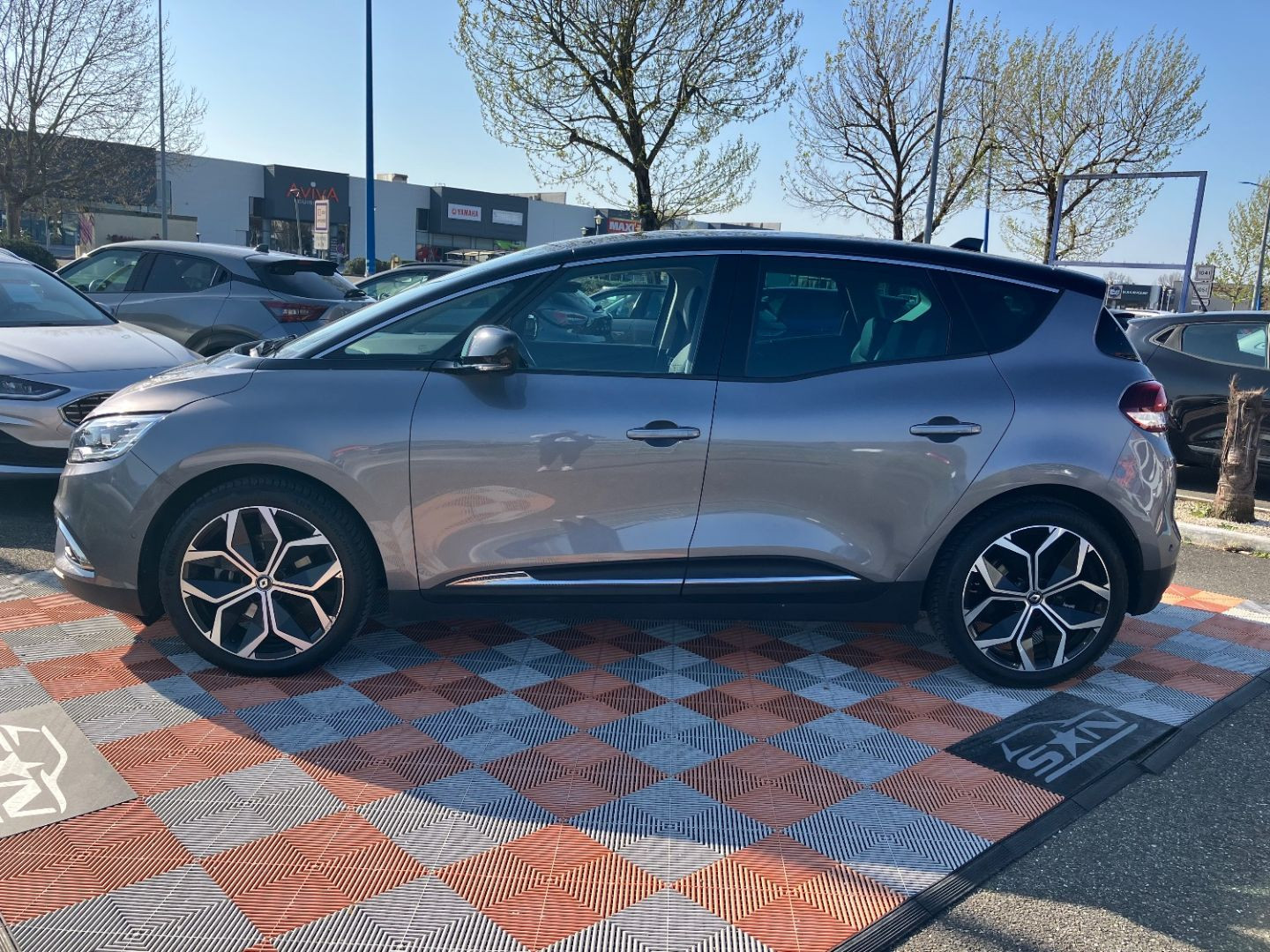 RENAULT Scenic en vente à Montauban chez votre mandataire automobile