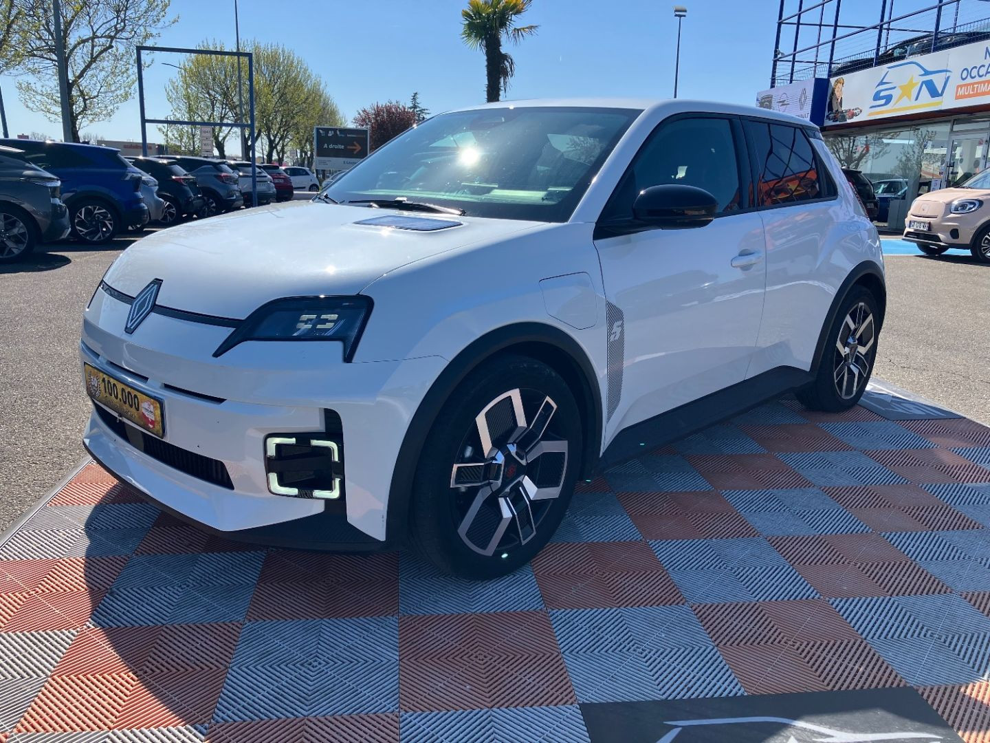 RENAULT R5 en vente à Montauban chez votre mandataire automobile