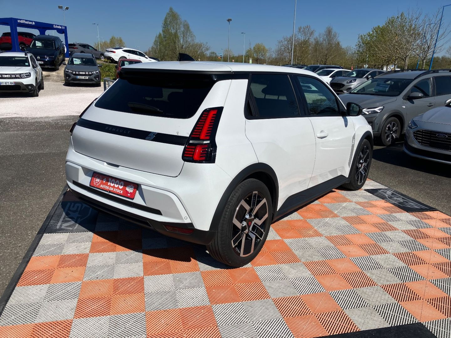 RENAULT R5 en vente à Montauban chez votre mandataire automobile