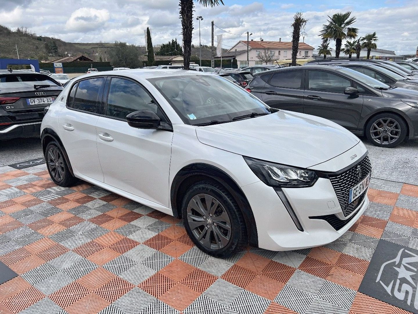 PEUGEOT 208 en vente à Montauban chez votre mandataire automobile