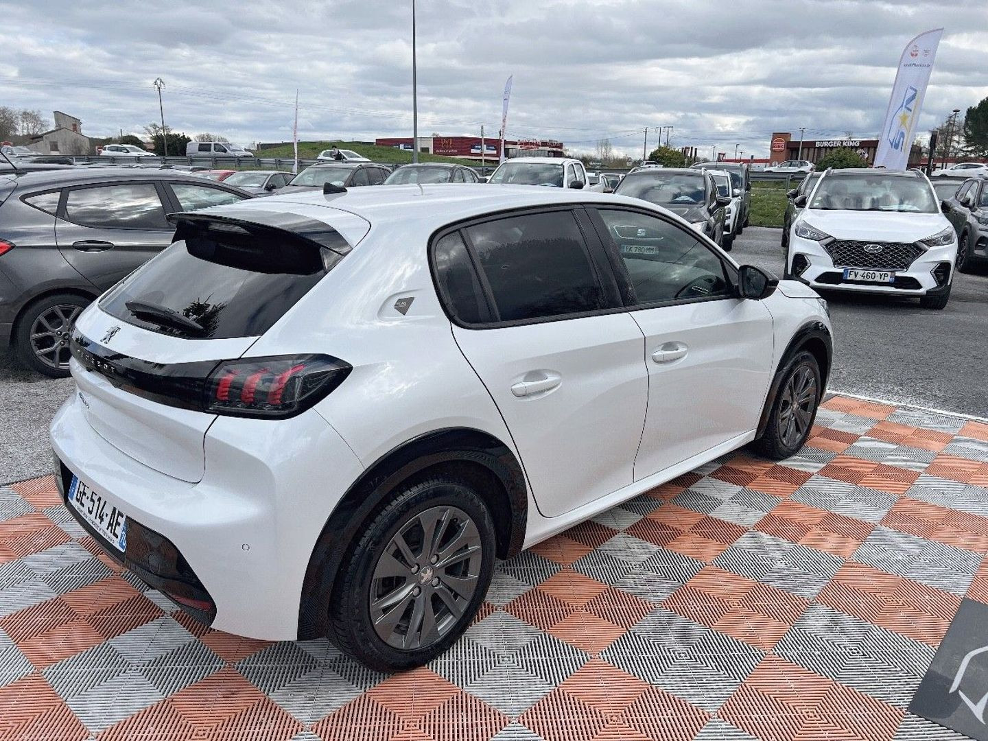 PEUGEOT 208 en vente à Montauban chez votre mandataire automobile