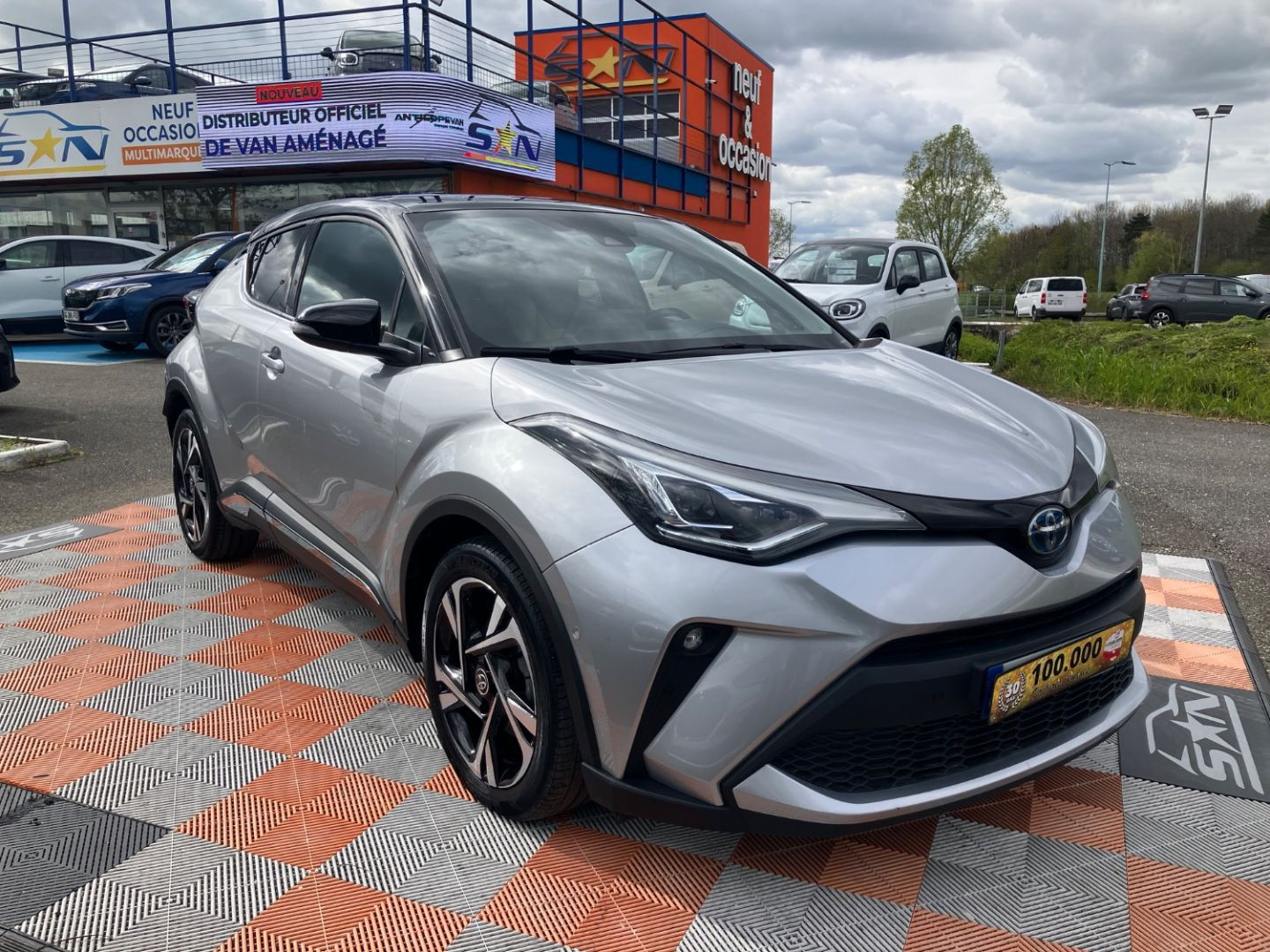 TOYOTA C-HR en vente à Montauban chez votre mandataire automobile