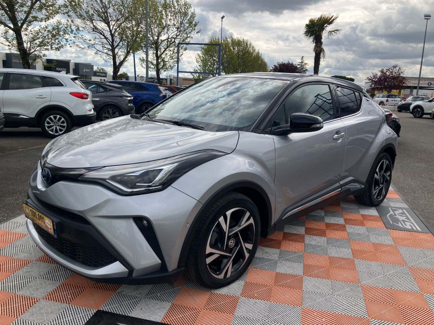 TOYOTA C-HR en vente à Montauban chez votre mandataire automobile