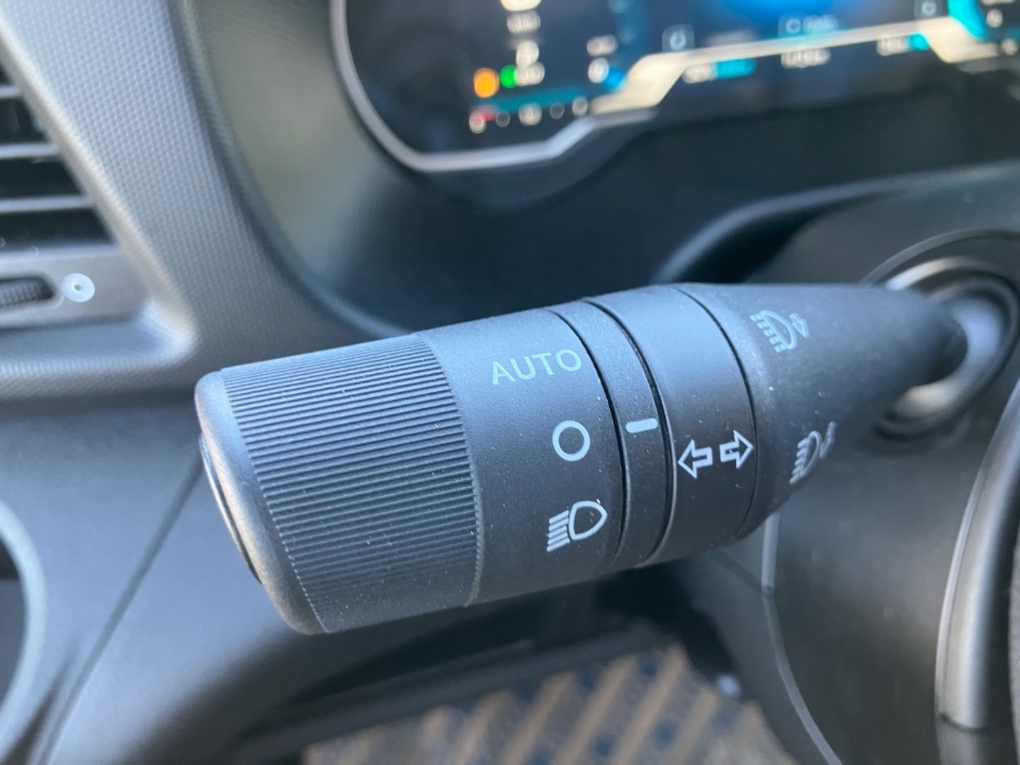 IVECO DAILY 35S FOURGON en vente à Montauban chez votre mandataire automobile