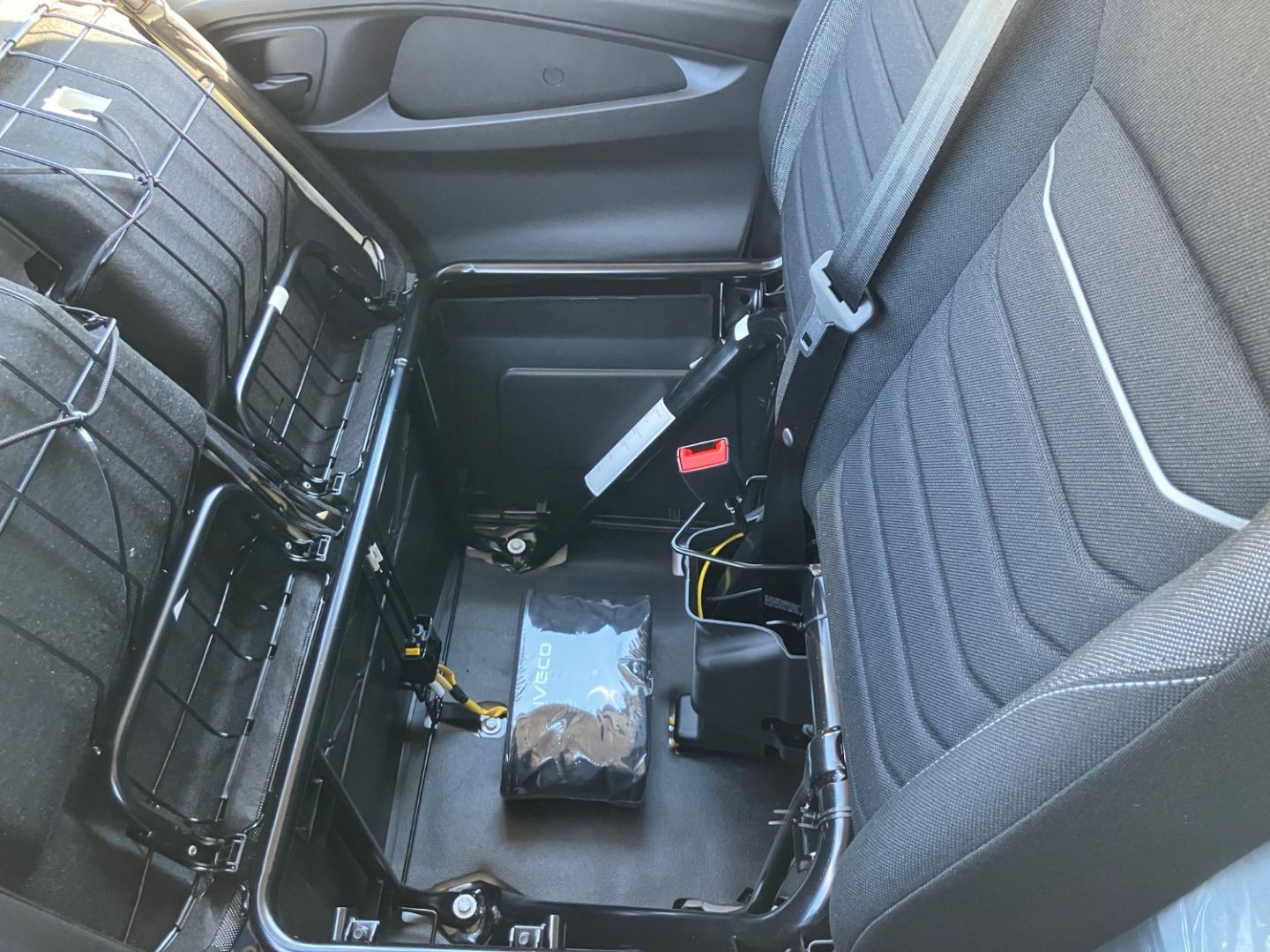 IVECO DAILY 35S FOURGON en vente à Montauban chez votre mandataire automobile