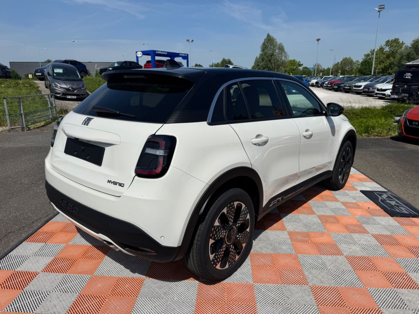 FIAT 600 en vente à Montauban chez votre mandataire automobile