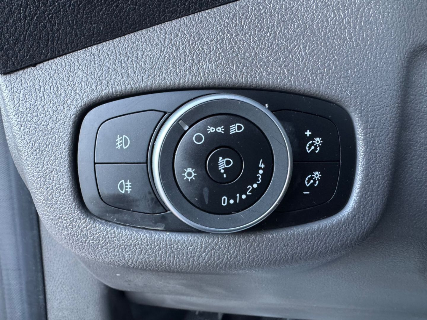 FORD Transit Connect en vente à Montauban chez votre mandataire automobile