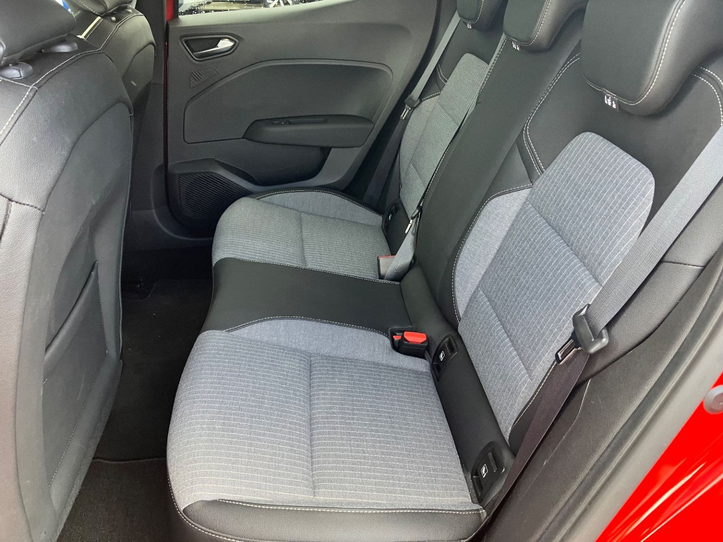 RENAULT CLIO V en vente à Montauban chez votre mandataire automobile