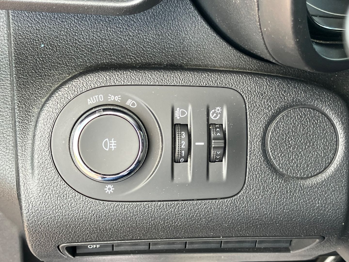 OPEL Combo Life en vente à Montauban chez votre mandataire automobile