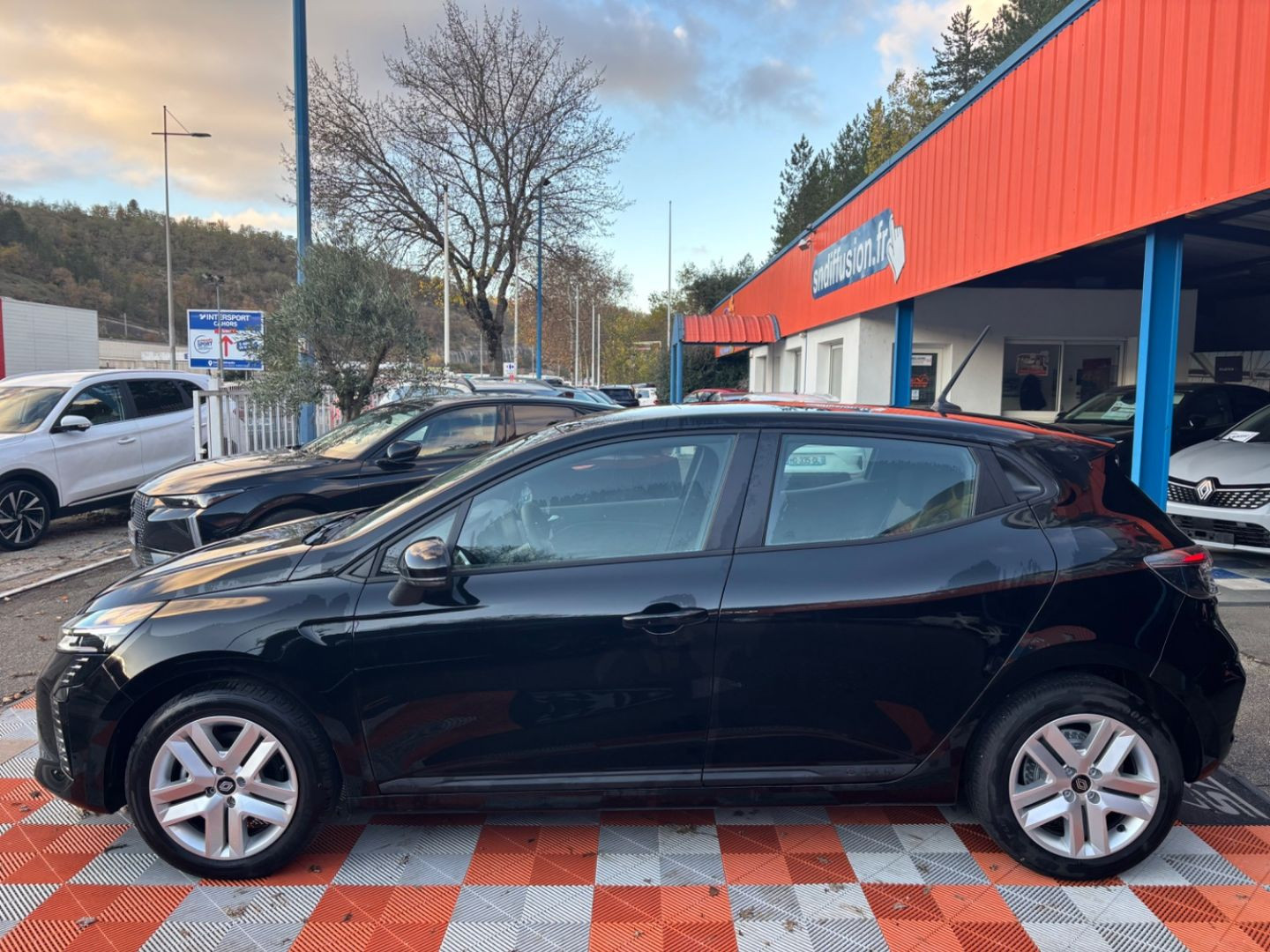 RENAULT Clio en vente à Montauban chez votre mandataire automobile