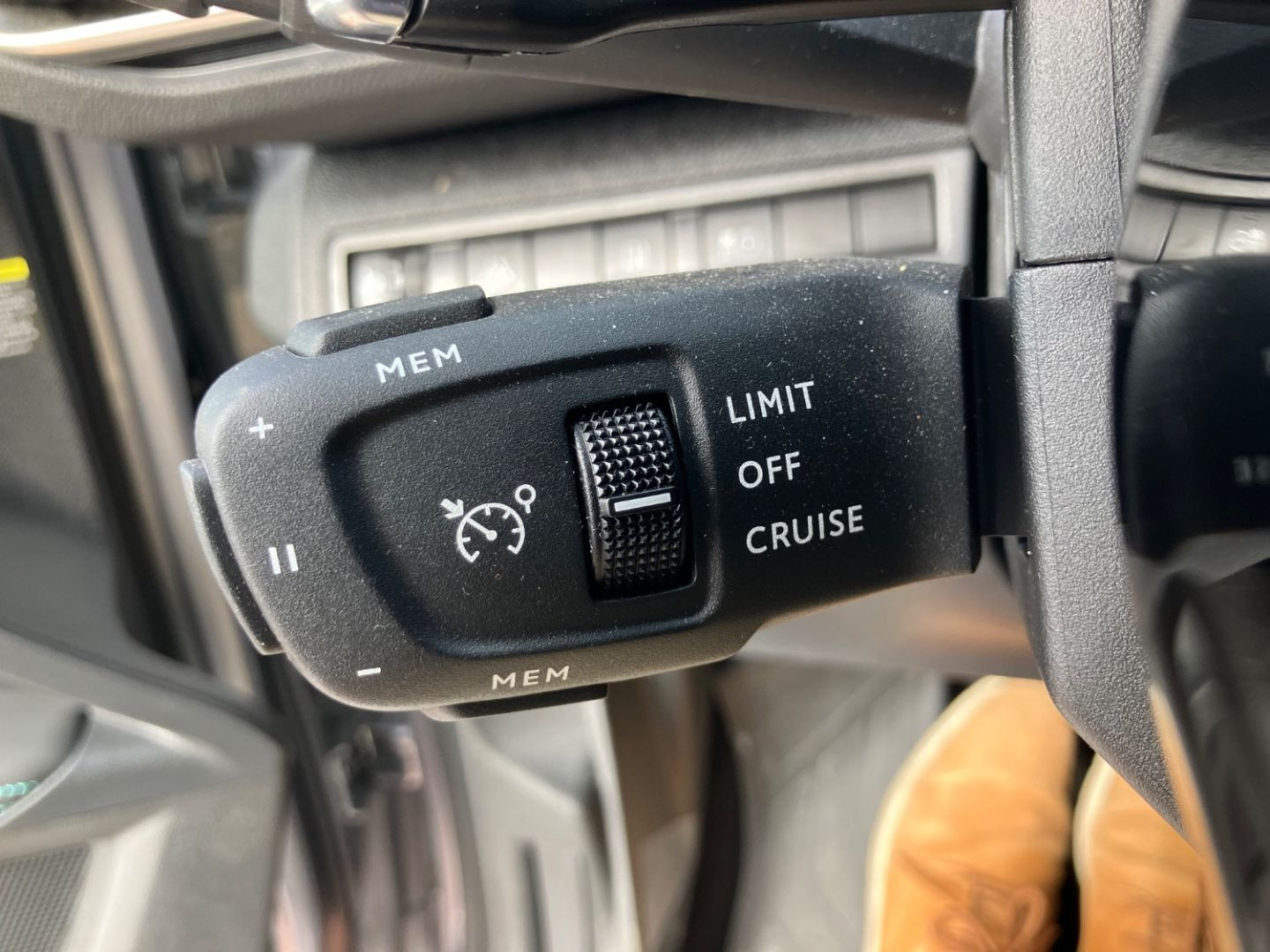 PEUGEOT 3008 en vente à Montauban chez votre mandataire automobile