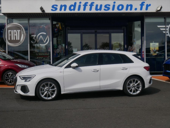 Acheter AUDI A3 Sportback NEW 35 TDI 150 STRONIC SLINE Export chez SN Diffusion