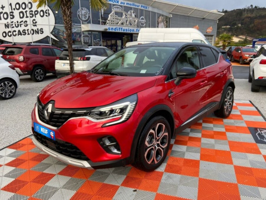 Acheter RENAULT Captur TCe 140 EDC INTENS GPS 9.3" Caméra chez SN Diffusion