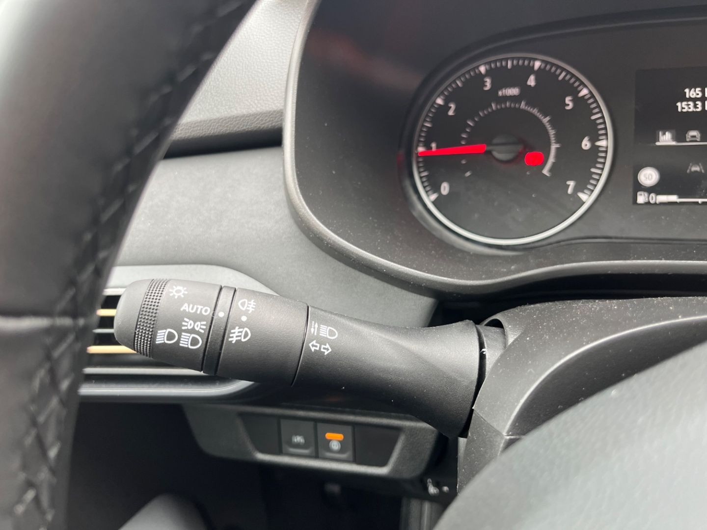 DACIA Sandero en vente à Cahors chez votre mandataire automobile