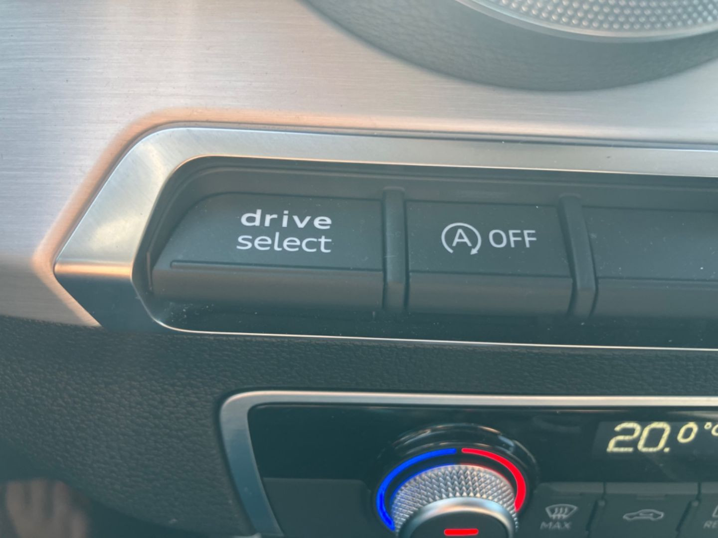 AUDI Q2 en vente à Cahors chez votre mandataire automobile