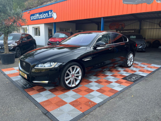 Acheter JAGUAR XF 2.0 D 180 BVA8 PRESTIGE JA19 chez SN Diffusion