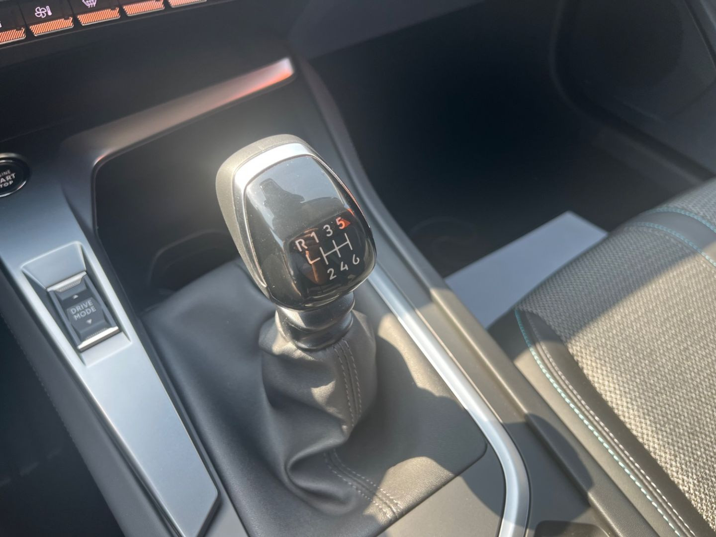 PEUGEOT 308 en vente à Cahors chez votre mandataire automobile