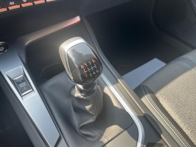 PEUGEOT 308 en vente à Cahors chez votre mandataire automobile