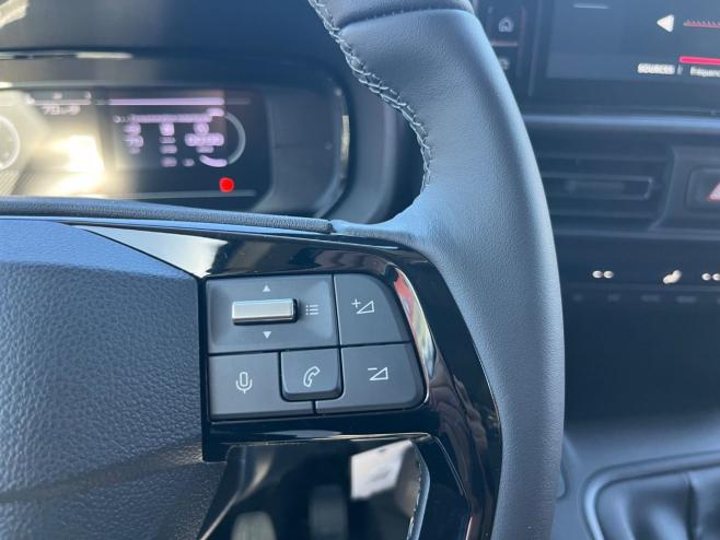 FIAT DOBLO COMBI en vente à Cahors chez votre mandataire automobile
